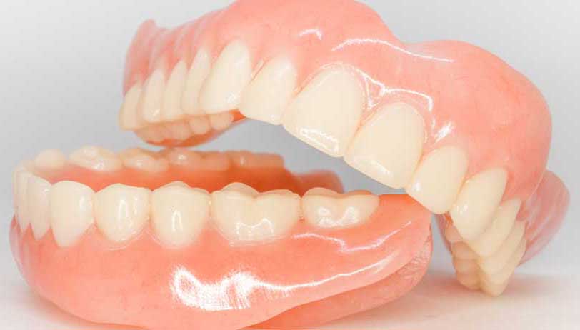 Próteses Dentárias - Sayd Odontologia