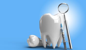 Qual o risco de ficar muito tempo sem dentes ou implante dentário? | Sayd Odontologia