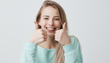 Principais tipos e vantagens que o clareamento dental proporciona | Sayd Odontologia